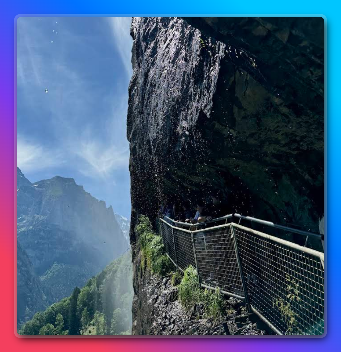 Lauterbrunnen  Staubbach Falls