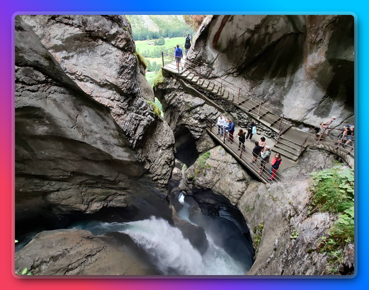 Lauterbrunnen Trümmelbach Falls
